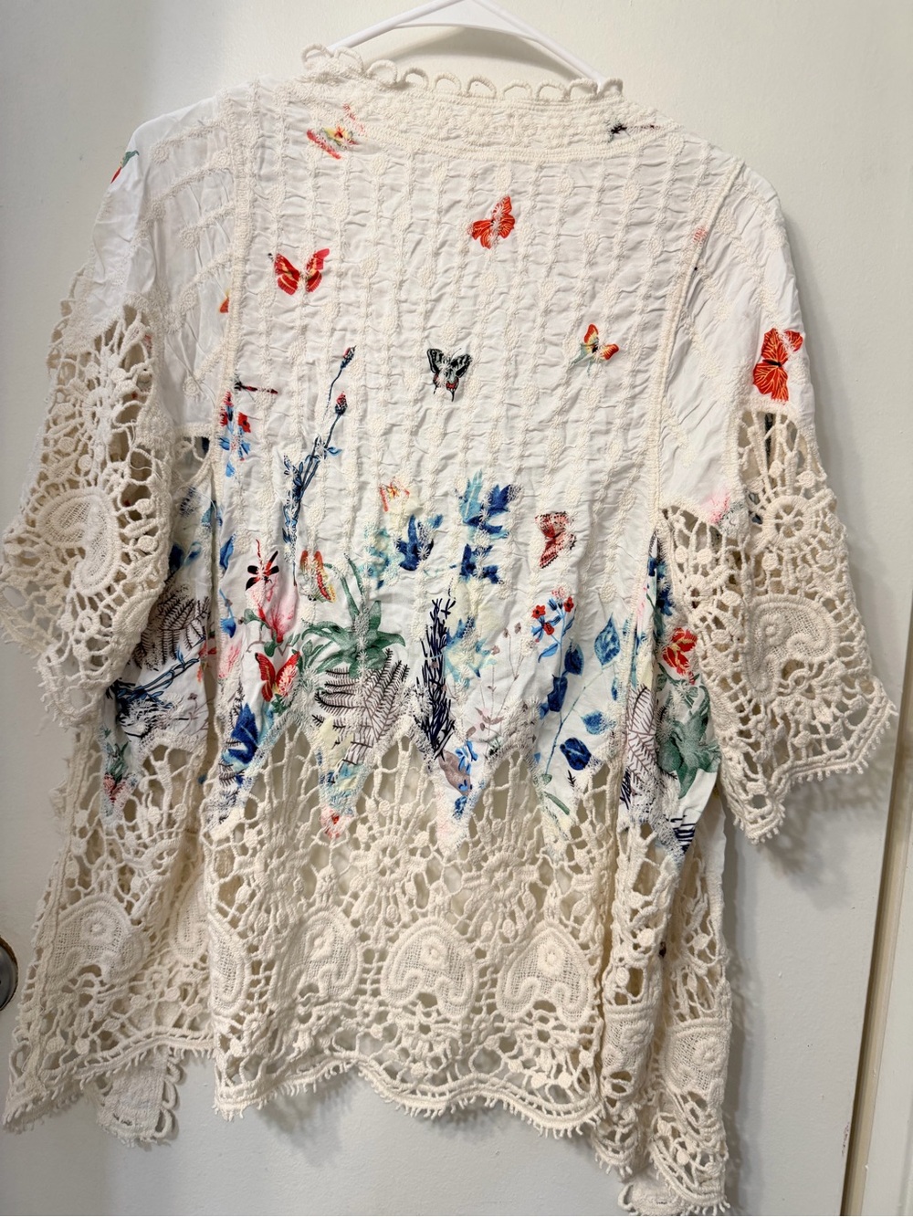 Sorrento Crocheted Floral Kimono - White with Multicolor Print - Picture 3 of 4